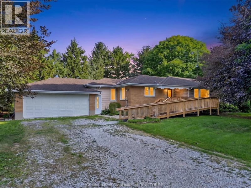 10156 Longwoods Road, Chatham, Ontario, N7M5J7, Chatham, Ontario — photo 1 of 5