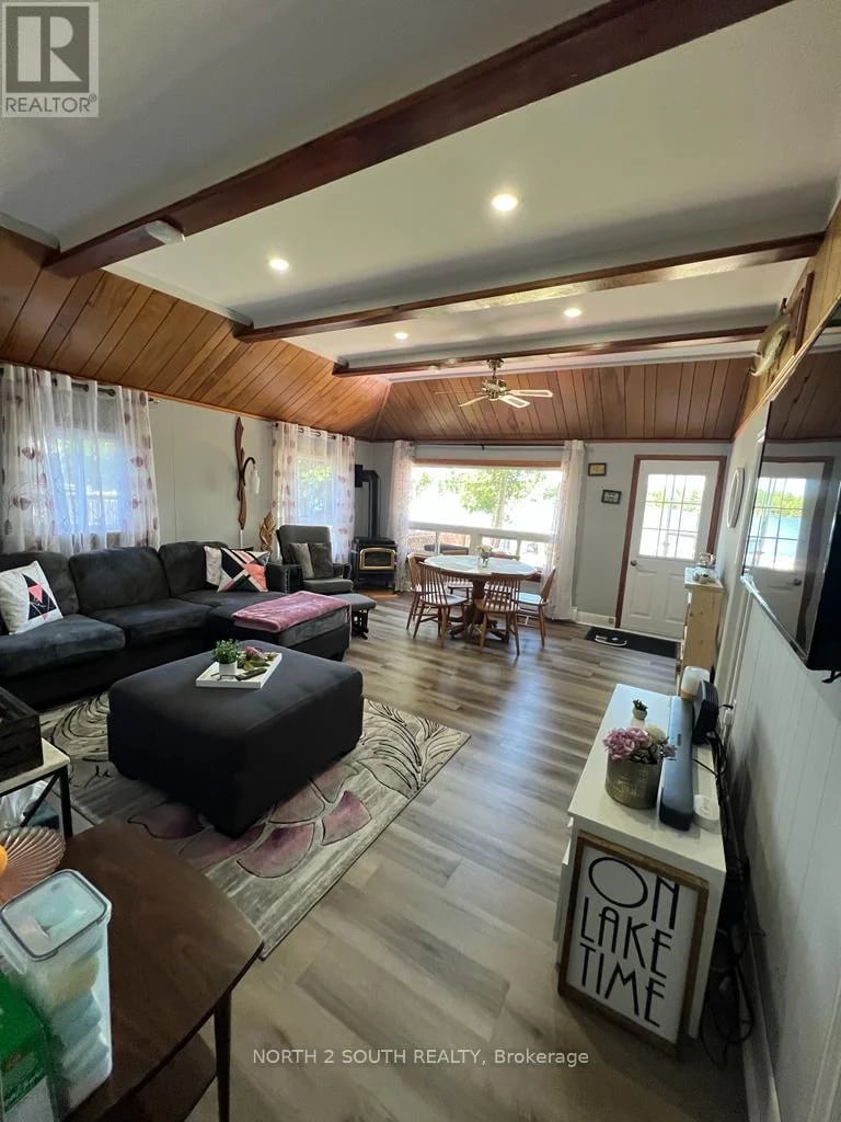 55 Paradise Road, Kawartha Lakes (Carden), Ontario, K0M1B0, Kawartha Lakes (Carden), Ontario — photo 1 of 5