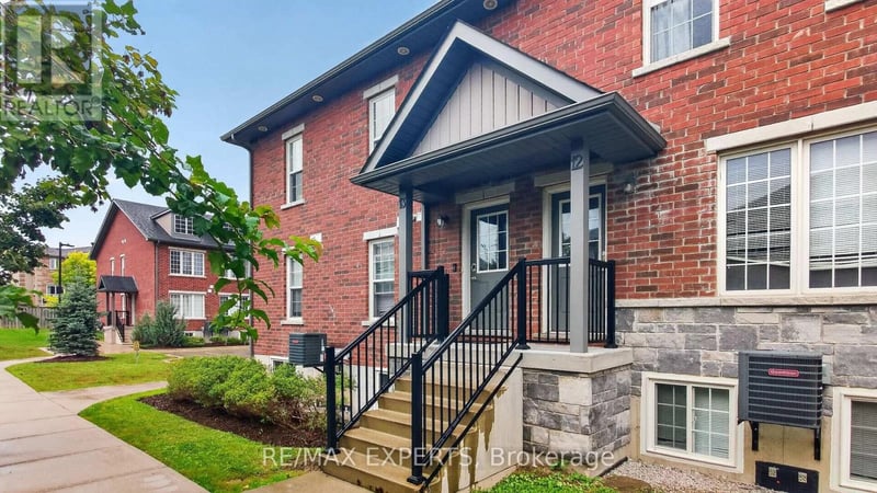 #13 246 Penetanguishene Road, Barrie (Georgian Drive), Ontario, L4M7C2, Barrie (Georgian Drive), Ontario — photo 1 of 5