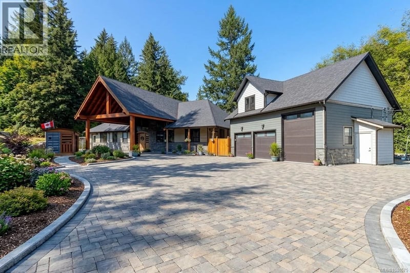 1731 Northgate Road, Cobble Hill, British Columbia, V8H0B3, Cobble Hill, British Columbia — photo 1 of 5