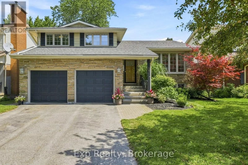36 Kensington Crescent, Belleville (Belleville Ward), Ontario, K8P4T3, Belleville (Belleville Ward), Ontario — photo 1 of 5