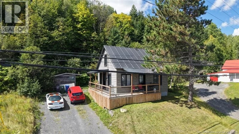 644 Canada Road, Edmundston, New Brunswick, E3V1W4, Edmundston, New Brunswick — photo 1 of 5