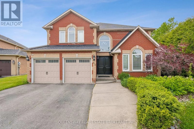 69 CITYVIEW Circle, Barrie (Holly), Ontario, L4N7V1, Barrie (Holly), Ontario — photo 1 of 5