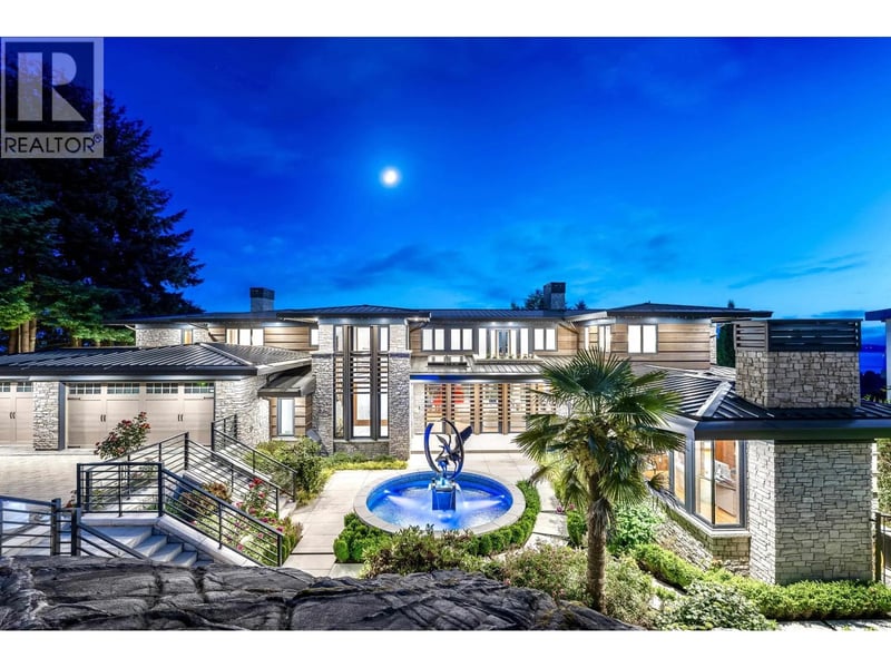 1036 EYREMOUNT Drive, West Vancouver, British Columbia, V7S2B3, West Vancouver, British Columbia — photo 1 of 5