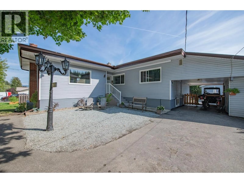 106 West Enderby Road, Enderby, British Columbia, V0E1V1, Enderby, British Columbia — photo 1 of 5