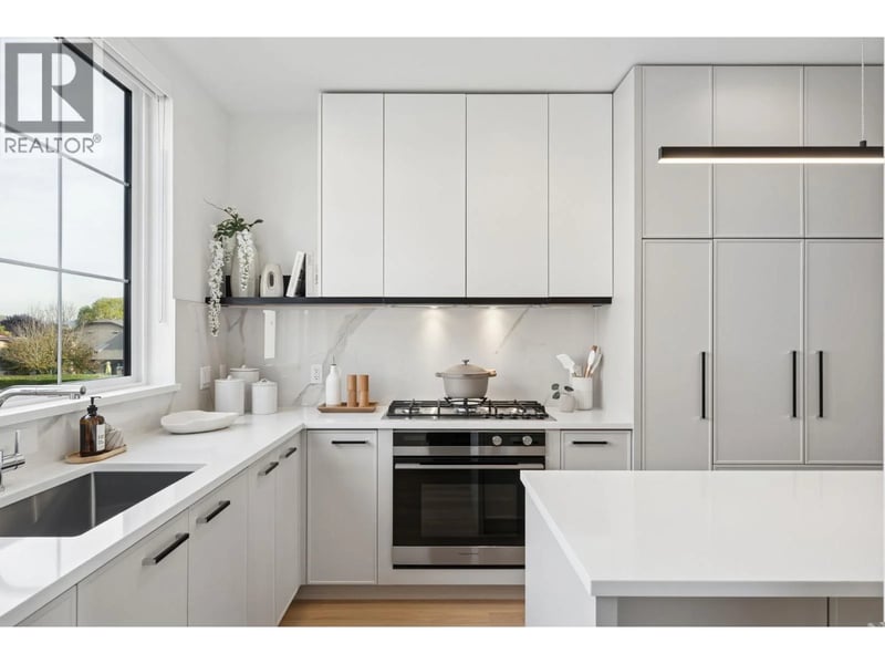 #31 10188 NO. 1 Road, Richmond, British Columbia, V7E0C8, Richmond, British Columbia — photo 1 of 5