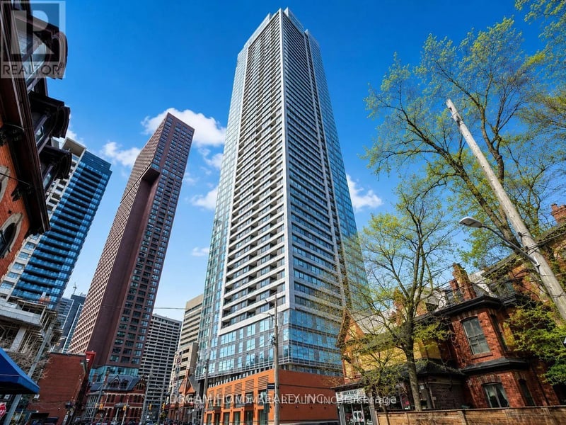 #2002 609 Sherbourne Street, Toronto (North St. James Town), Ontario, M4X0A4, Toronto (North St. James Town), Ontario — photo 1 of 5