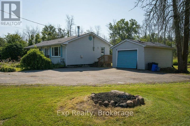 388 Meyers Creek Road, Quinte West (Sidney Ward), Ontario, K8V5P8, Quinte West (Sidney Ward), Ontario — photo 1 of 5