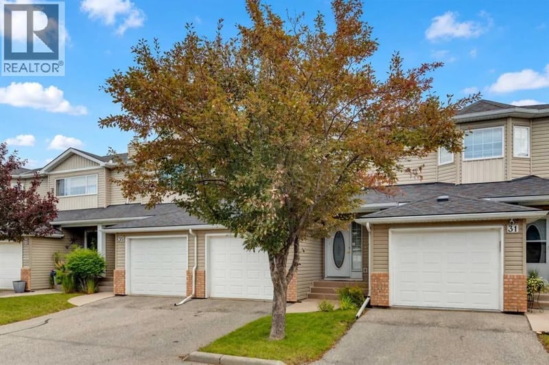 33 Chaparral Ridge Terrace Southeast, Calgary, Alberta, T2X3N6, Calgary, Alberta — photo 1 of 5