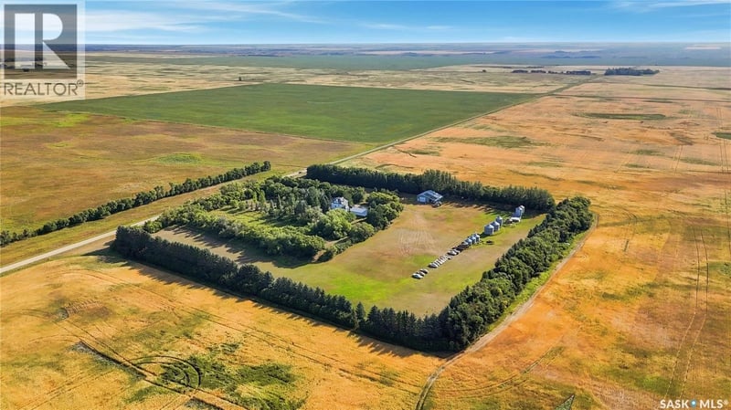 Dunning Acreage, Pense Rm No. 160, Saskatchewan, S0G3W0, Pense Rm No. 160, Saskatchewan — photo 1 of 5