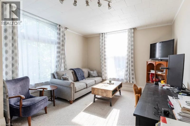 #2 51 STANLEY Avenue, Hamilton, Ontario, L8P2K9, Hamilton, Ontario — photo 1 of 5