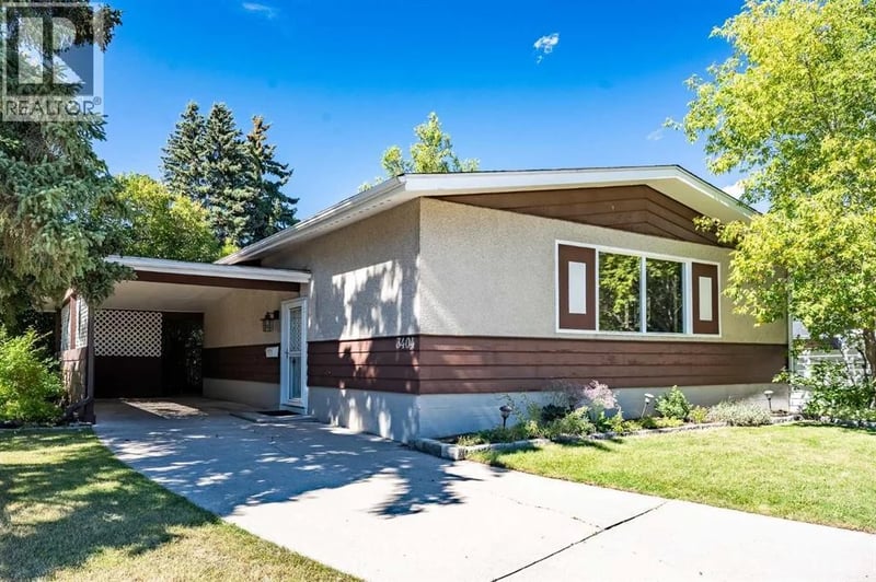 3404 Bulyea Crescent Northwest, Calgary, Alberta, T2L1N7, Calgary, Alberta — photo 1 of 5