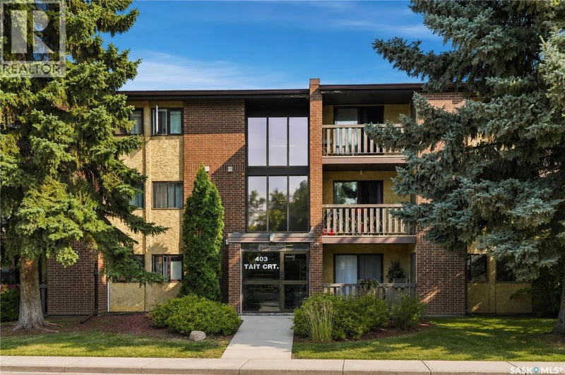 212 403 Tait COURT, Saskatoon, Saskatchewan, S7H5L3, Saskatoon, Saskatchewan — photo 1 of 5