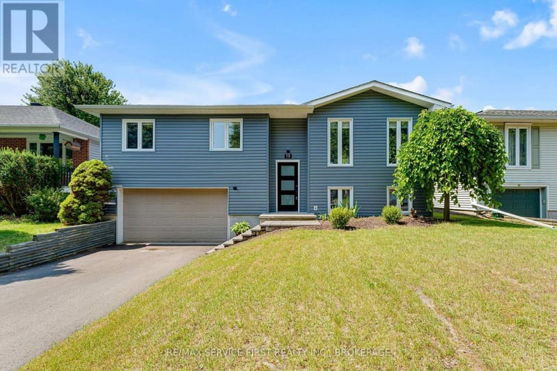 19 Heritage Drive, Loyalist (Bath), Ontario, K0H1G0, Loyalist (Bath), Ontario — photo 1 of 5