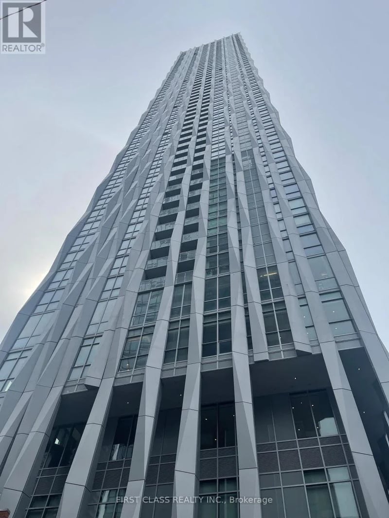 #1410 1 Yorkville Avenue, Toronto (Annex), Ontario, M4W1L1, Toronto (Annex), Ontario — photo 1 of 5