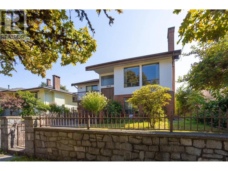 5618 LANCASTER Street, Vancouver, British Columbia, V5R4A5, Vancouver, British Columbia — photo 1 of 5