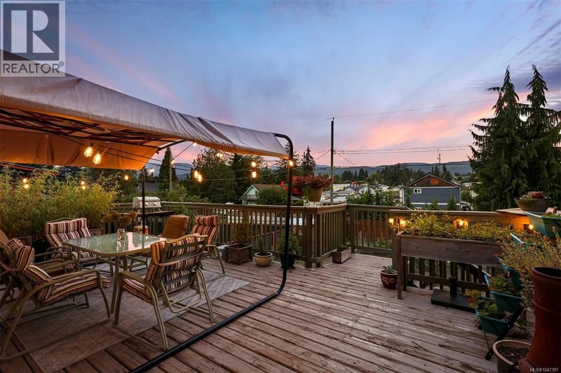 3391 Bevan Road, Cumberland, British Columbia, V0R1S0, Cumberland, British Columbia — photo 1 of 5