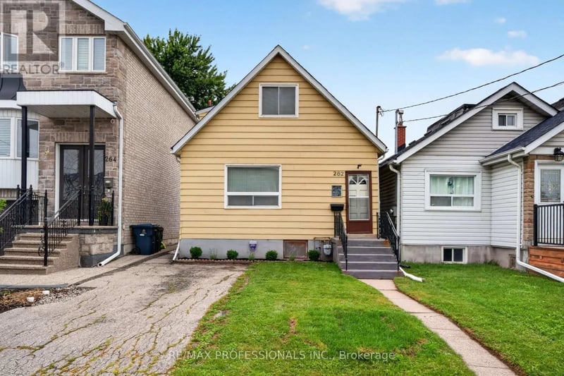 262 Melrose Street, Toronto (Mimico), Ontario, M8Z1G6, Toronto (Mimico), Ontario — photo 1 of 5