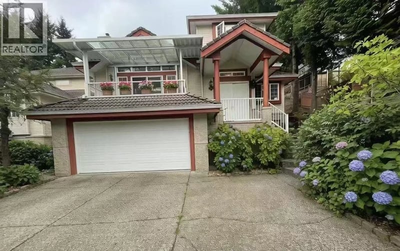 1599 PLEATEAU Crescent, Coquitlam, British Columbia, V3E3B3, Coquitlam, British Columbia — photo 1 of 5