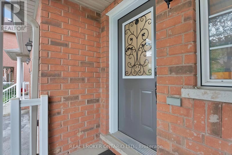 #152 7360 Zinnia Place, Mississauga (Meadowvale Village), Ontario, L5W2A5, Mississauga (Meadowvale Village), Ontario — photo 1 of 5