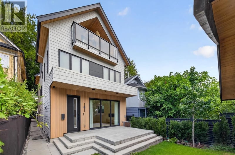 #2 58 40TH Avenue, Vancouver, British Columbia, V5W1L4, Vancouver, British Columbia — photo 1 of 5