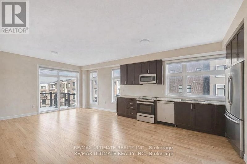 2632 Castlegate Crossing Drive, Pickering (Duffin Heights), Ontario, L1X0H6, Pickering (Duffin Heights), Ontario — photo 1 of 5
