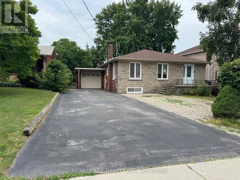 39 Oak Avenue, Richmond Hill (South Richvale), Ontario, L4C6R5, Richmond Hill (South Richvale), Ontario — photo 1 of 5