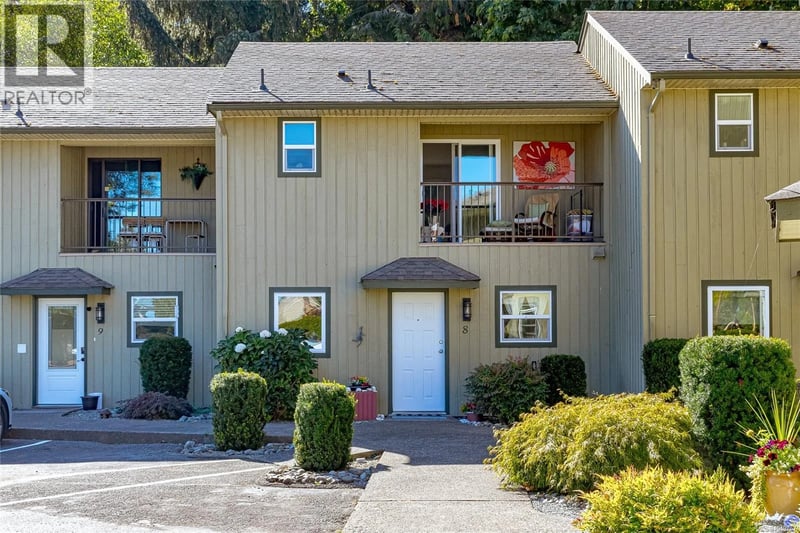 #8 3350 Island Highway West, Qualicum Beach, British Columbia, V9K2S2, Qualicum Beach, British Columbia — photo 1 of 5