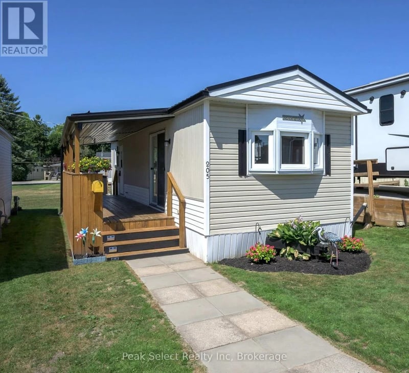 #205 198 Springbank Drive, London South (South D), Ontario, N6J1G1, London South (South D), Ontario — photo 1 of 5