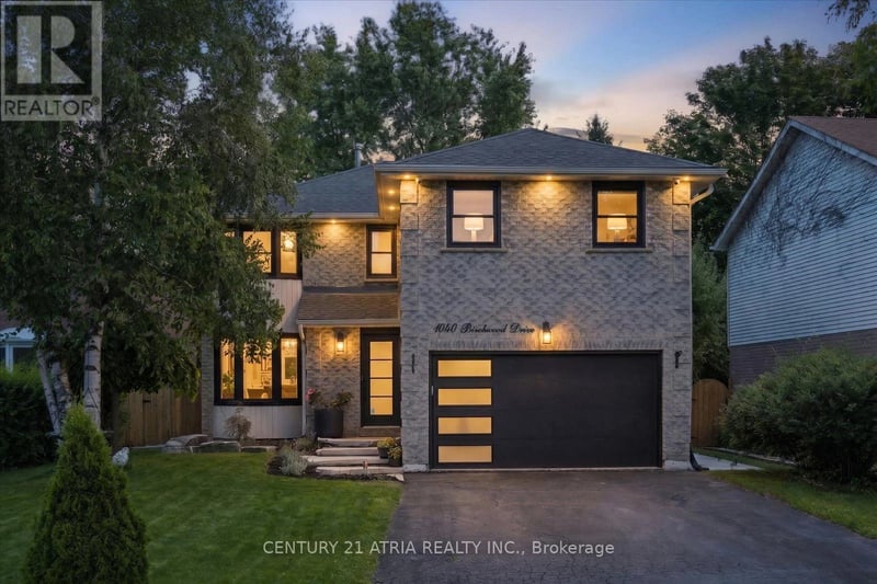 1040 Birchwood Drive, Newmarket (Gorham-College Manor), Ontario, L3Y6J8, Newmarket (Gorham-College Manor), Ontario — photo 1 of 5