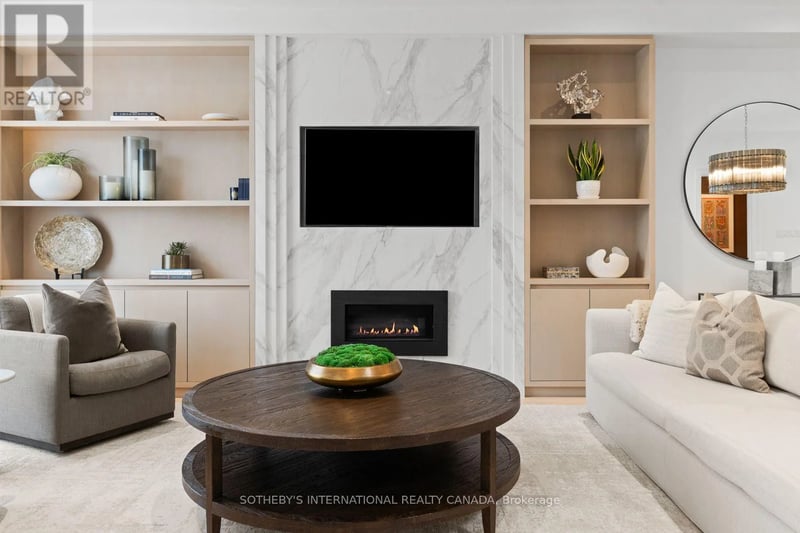 177 Arlington Avenue, Toronto (Humewood-Cedarvale), Ontario, M6C2Z4, Toronto (Humewood-Cedarvale), Ontario — photo 1 of 5