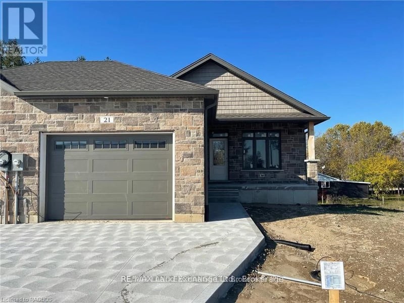 21 Nyah Court, Kincardine, Ontario, N0G2N0, Kincardine, Ontario — photo 1 of 3