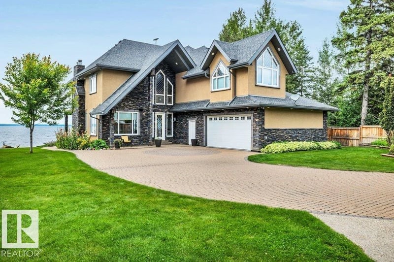 35, 35A Silver Beach Road, Rural Wetaskiwin County, Alberta, T0C2C0, Rural Wetaskiwin County, Alberta — photo 1 of 5