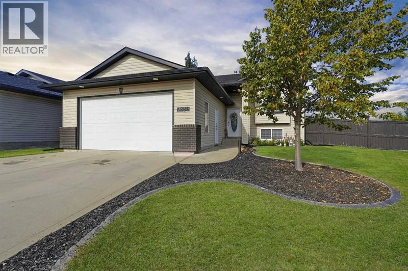 9830 67 Avenue, Grande Prairie, Alberta, T8W2T3, Grande Prairie, Alberta — photo 1 of 5