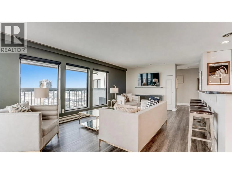 #1401 737 Leon Avenue, Kelowna, British Columbia, V1Y8L6, Kelowna, British Columbia — photo 1 of 5