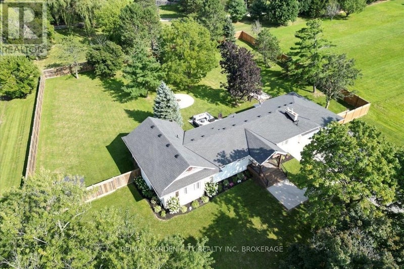 1581 Rice Road, Pelham (Fonthill), Ontario, L0S1E6, Pelham (Fonthill), Ontario — photo 1 of 5