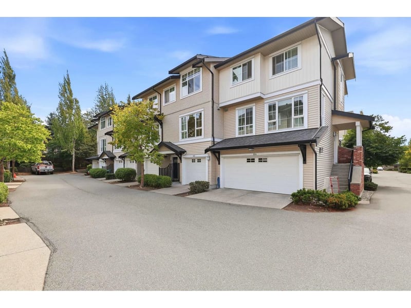 #105 2450 161A Street, Surrey, British Columbia, V3Z8K4, Surrey, British Columbia — photo 1 of 5