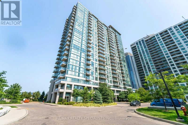 #PH07 339 Rathburn Road West, Mississauga (City Centre), Ontario, L5B0K6, Mississauga (City Centre), Ontario — photo 1 of 5