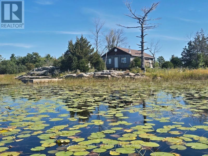 380 2 Island, Georgian Bay (Baxter), Ontario, L0K1S0, Georgian Bay (Baxter), Ontario — photo 1 of 5