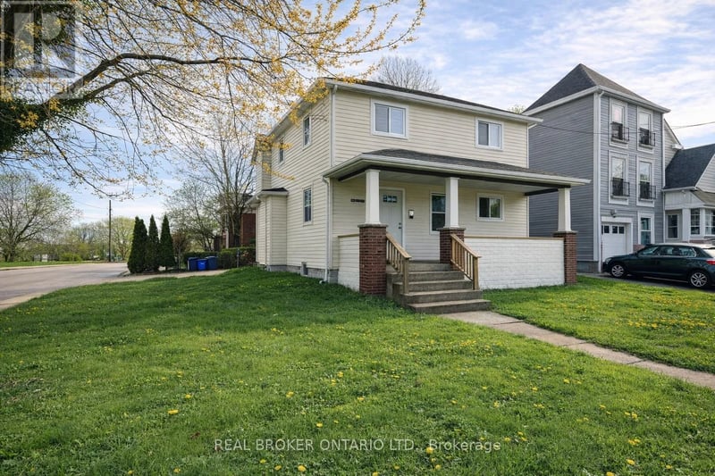 4394 ELLIS Street, Niagara Falls (Downtown), Ontario, L2E1H4, Niagara Falls (Downtown), Ontario — photo 1 of 5