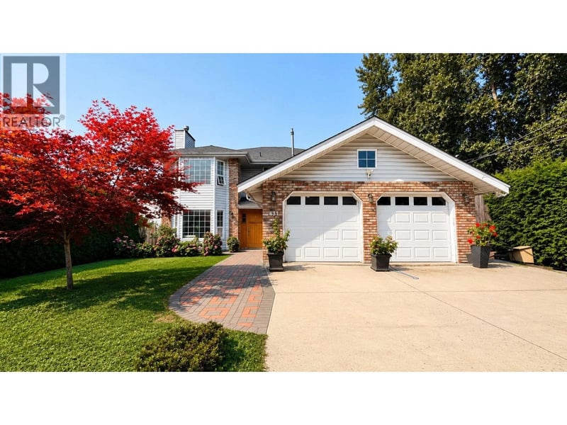 431 EWEN Avenue, New Westminster, British Columbia, V3M5B5, New Westminster, British Columbia — photo 1 of 5