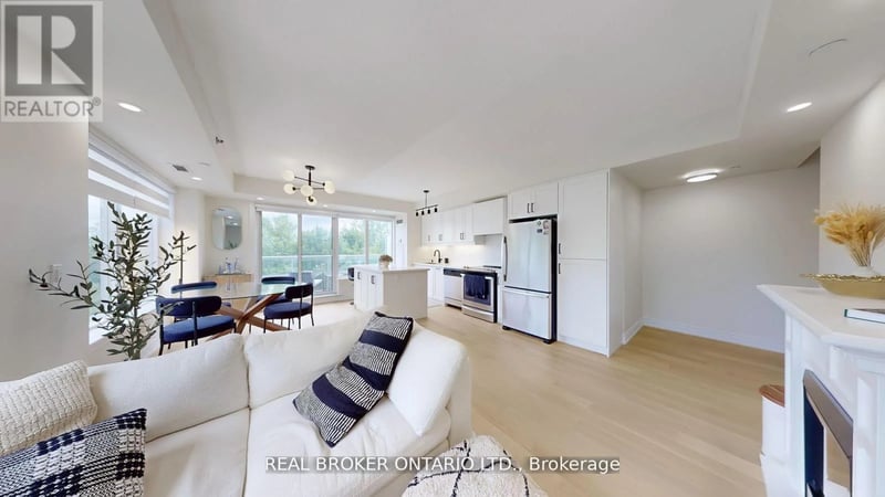 #415 701 Sheppard Avenue West, Toronto (Clanton Park), Ontario, M3H2S7, Toronto (Clanton Park), Ontario — photo 1 of 5