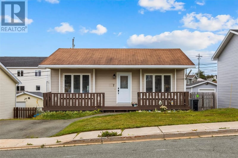7 Flamingo Street, Paradise, Newfoundland & Labrador, A1L2A5, Paradise, Newfoundland & Labrador — photo 1 of 5