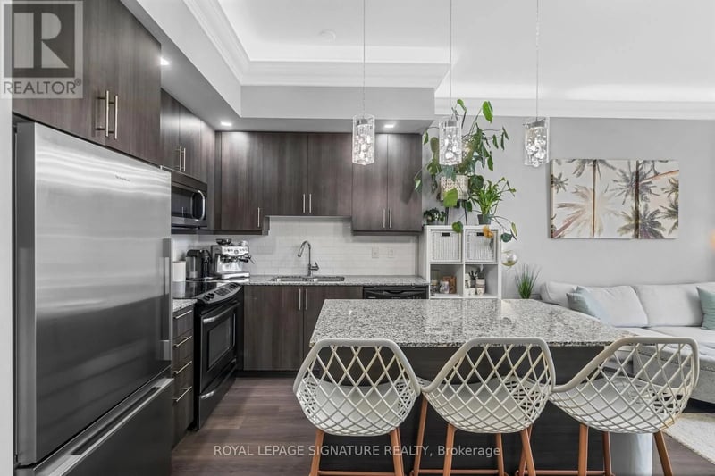 #1203 35 Fontenay Court, Toronto (Edenbridge-Humber Valley), Ontario, M9A0E2, Toronto (Edenbridge-Humber Valley), Ontario — photo 1 of 5