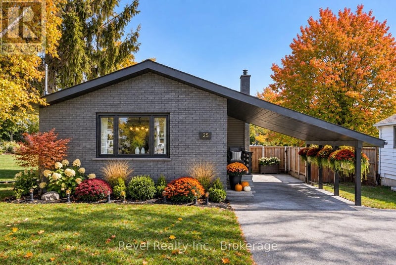 25 Riverview Road, Kawartha Lakes (Lindsay), Ontario, K9V1B2, Kawartha Lakes (Lindsay), Ontario — photo 1 of 5