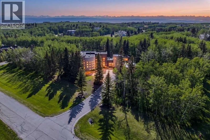 43 Westbluff Place, Rural Rocky View County, Alberta, T3Z3N9, Rural Rocky View County, Alberta — photo 1 of 5