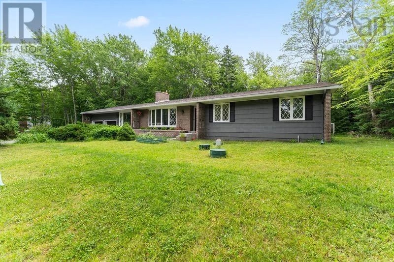 77 Fletcher Drive, Fall River, Nova Scotia, B2T1J2, Fall River, Nova Scotia — photo 1 of 5