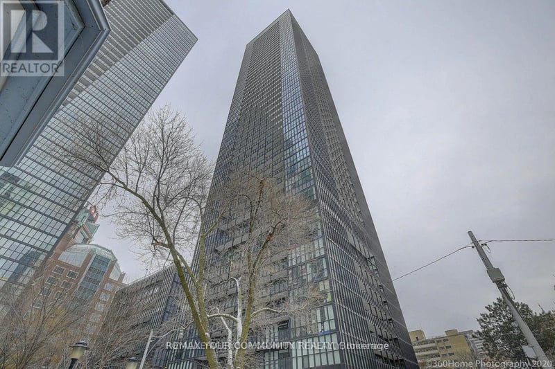 #1604 101 Charles Street, Toronto (Church-Yonge Corridor), Ontario, M4Y0A9, Toronto (Church-Yonge Corridor), Ontario — photo 1 of 5