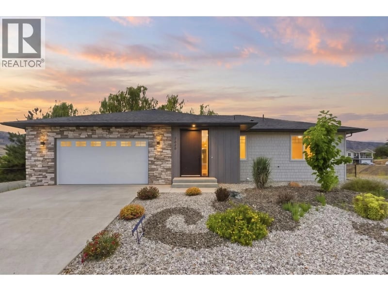 3620 LOBELIA Drive, Osoyoos, British Columbia, V0H1V1, Osoyoos, British Columbia — photo 1 of 5