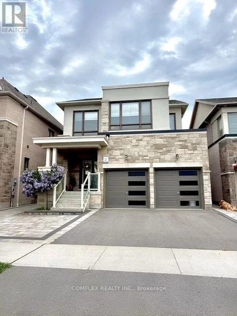 59 Maskell Crescent, Whitby, Ontario, L1P0J6, Whitby, Ontario — photo 1 of 5
